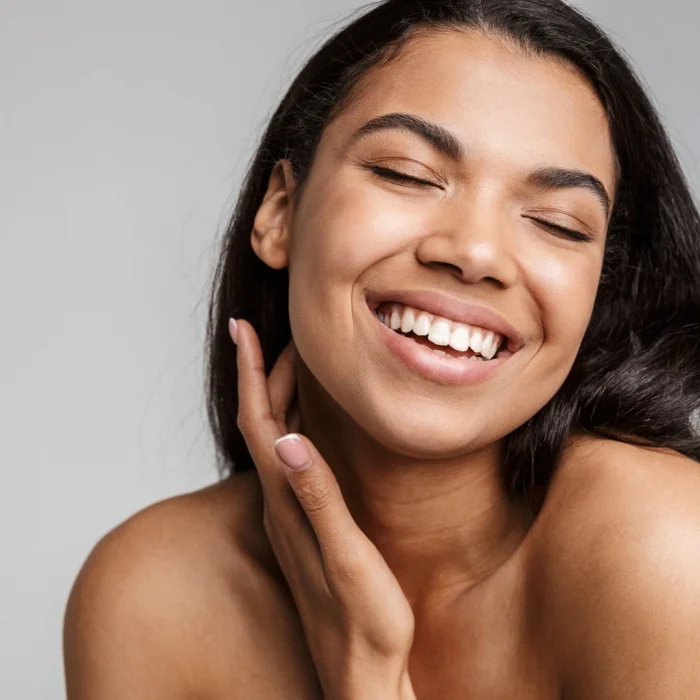 Microagulhamento ou Microneedling Microagulhamento ou Microneedling